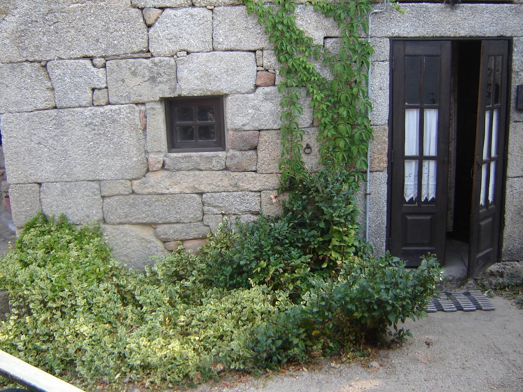 シャヴェス Quinta Santa Isabelヴィラ エクステリア 写真